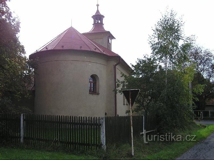 Pazderna: Pazderna - kyrka