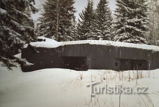 Cabaña de infantería KS 5 En el arroyo