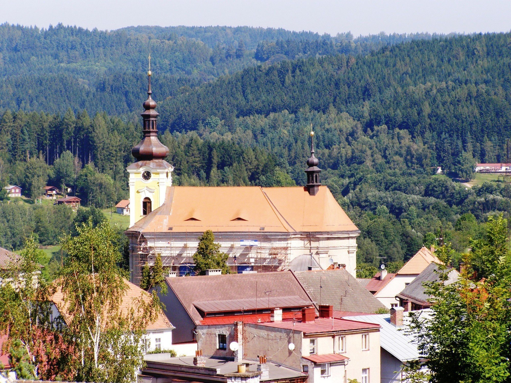 Pecka - Iglesia de St. Bartolomé