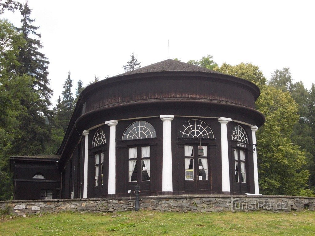 bonito edificio