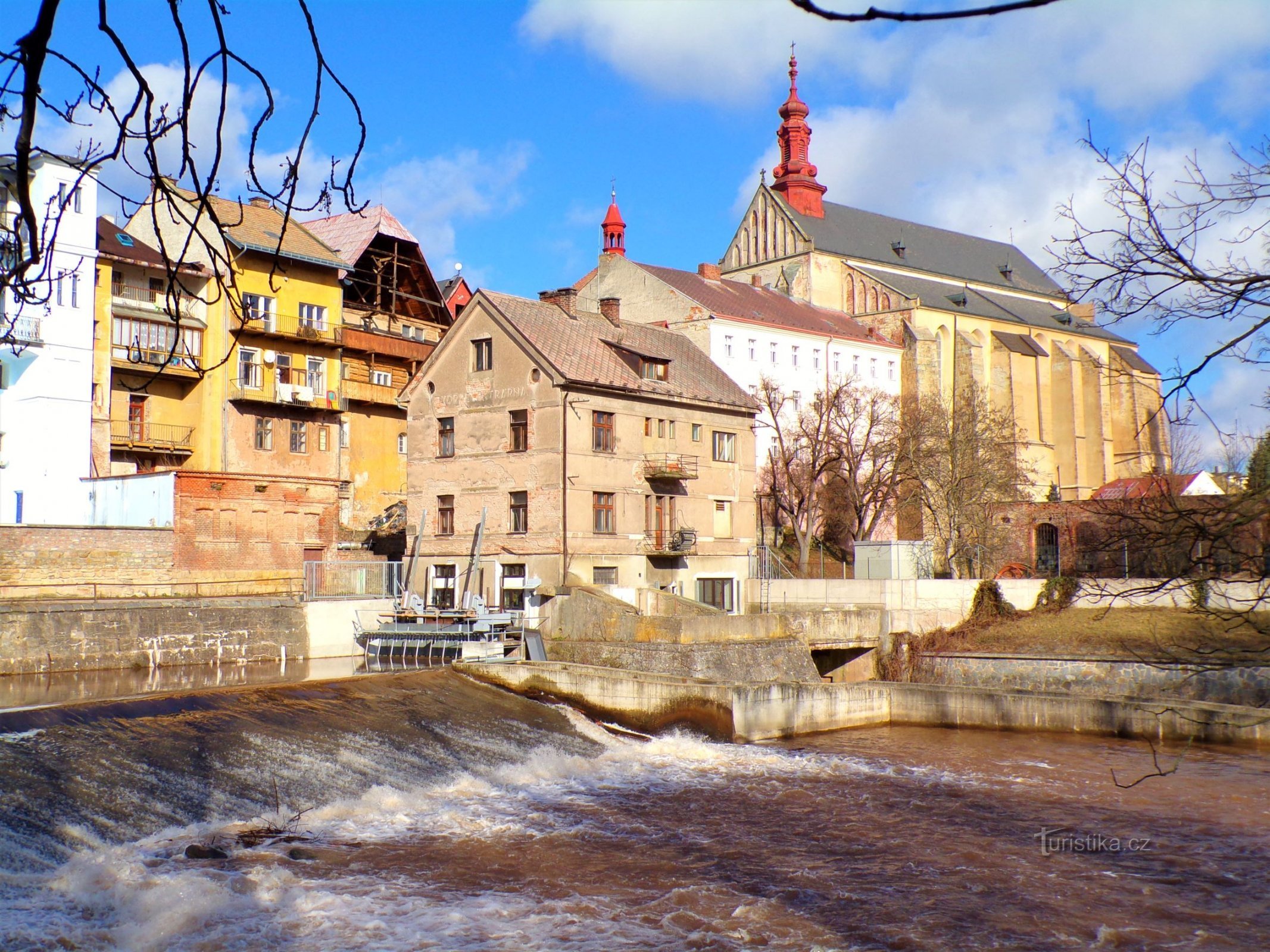 Wasserkraftwerk Pěnička (Jaroměř, 12.2.2022)