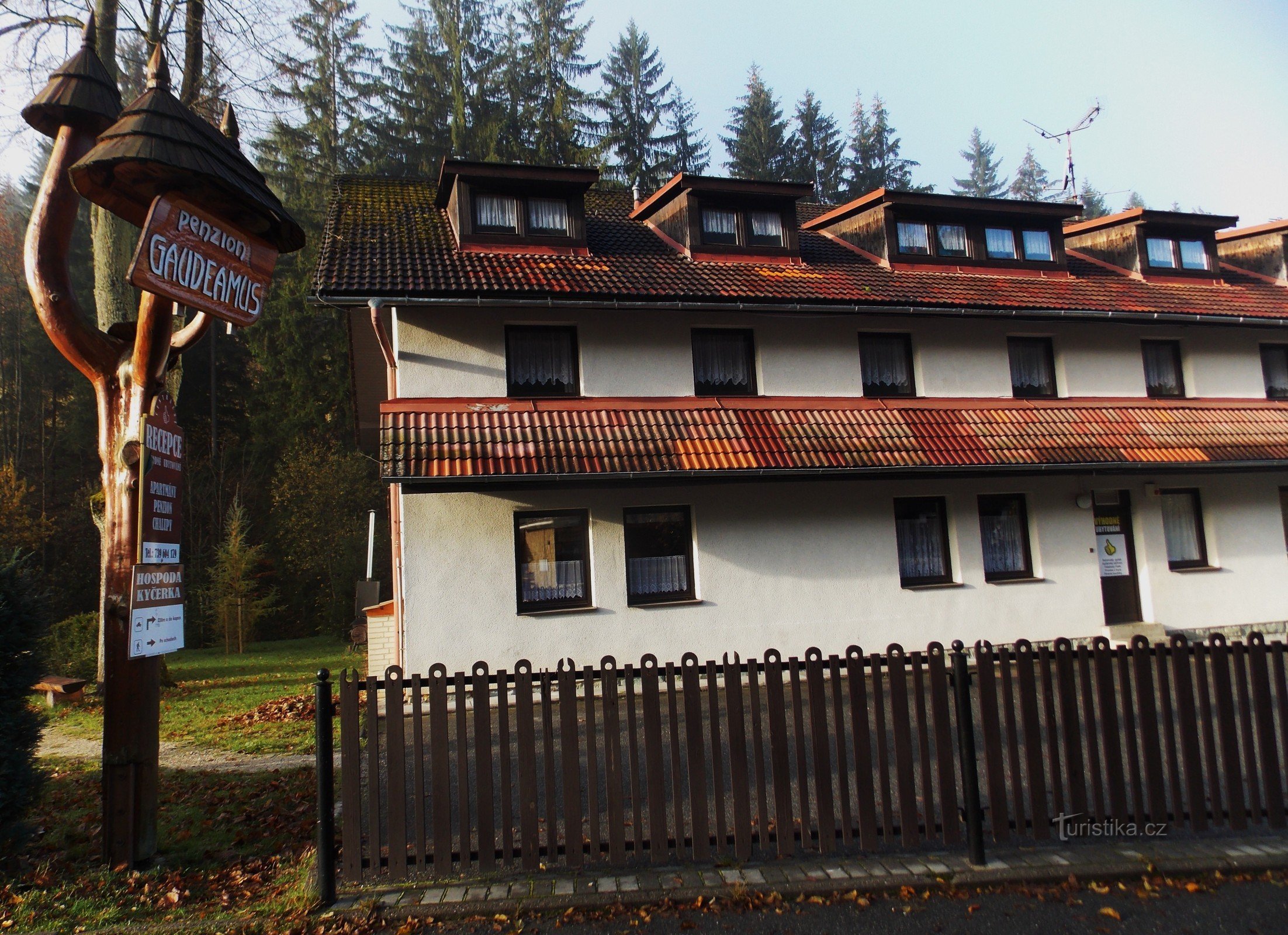 Pension Gudeamus im Tal von Pluskovce