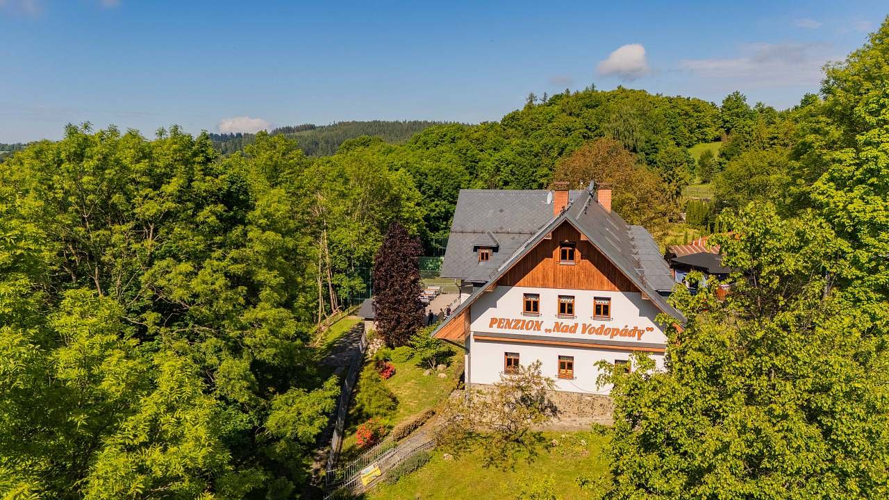 Penzion nad vodopády s bazénem