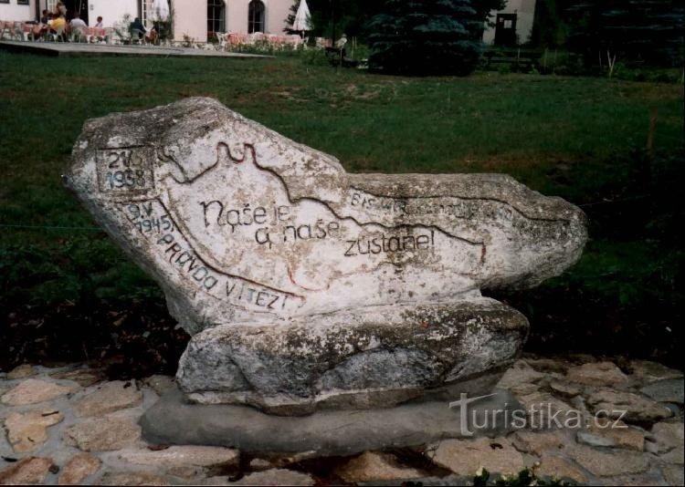 Pietruszka - Kamień Republiki