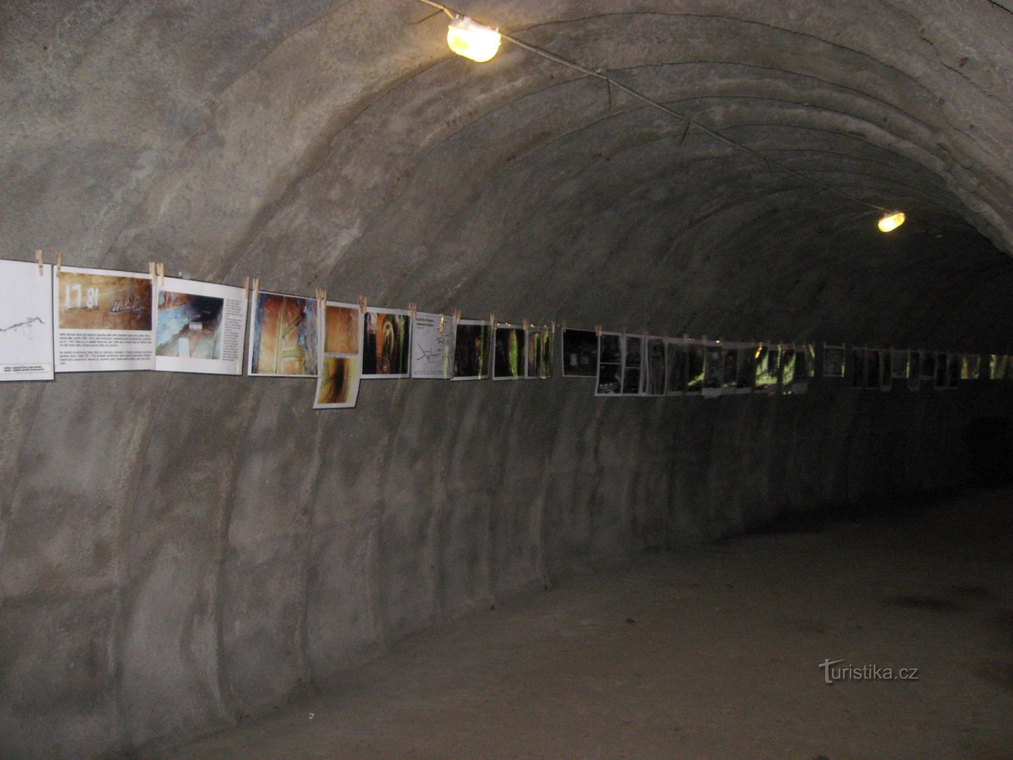 Petrin underground