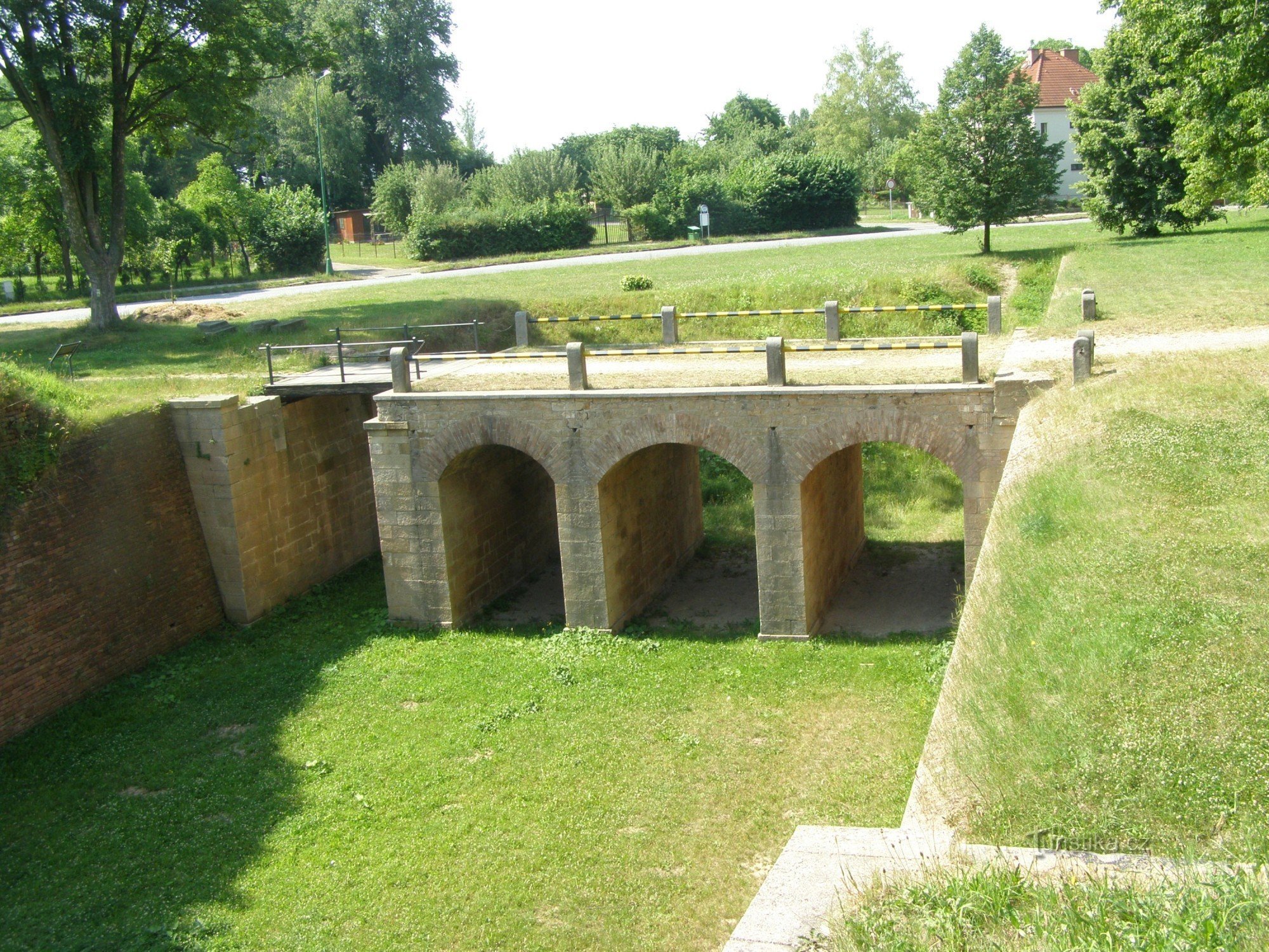 Forteresse Josefov - pont excavé