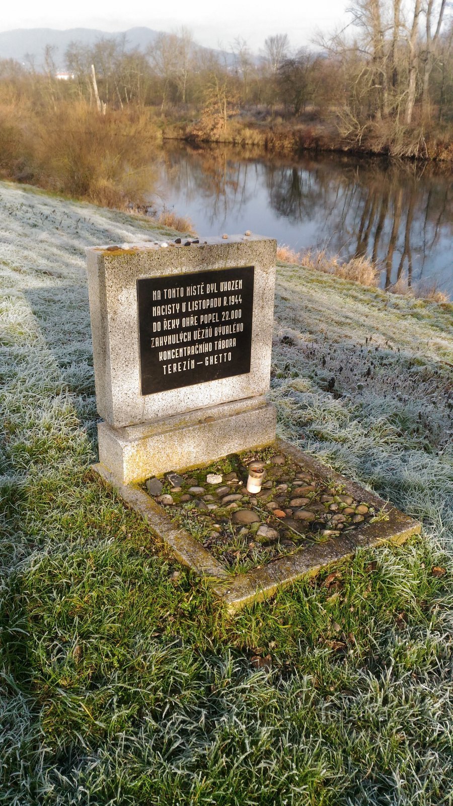 Bogoslužni prostor blizu Ohře v Terezínu.