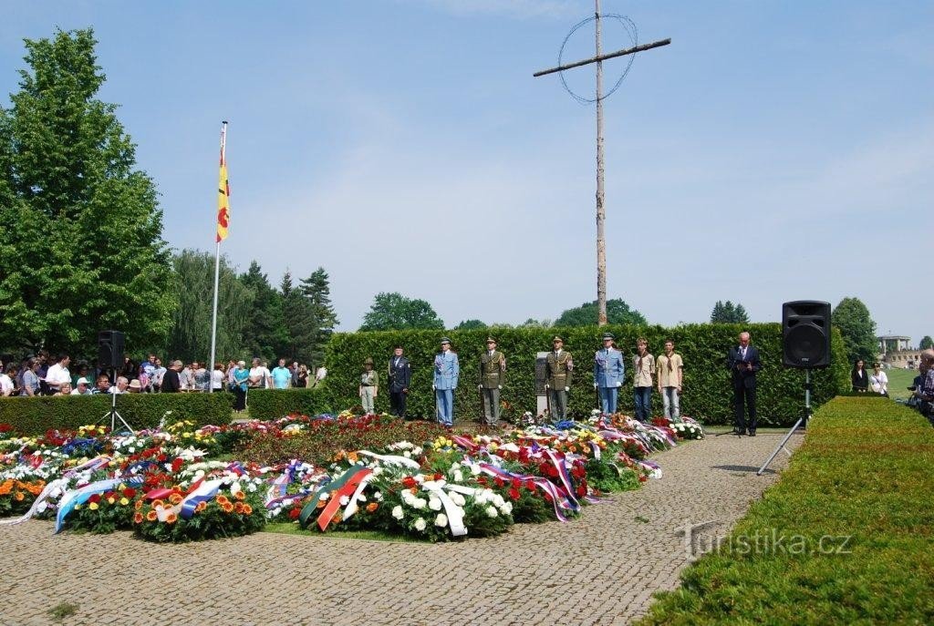 Pietní vzpomínka k 74. výročí vyhlazení obce Lidice