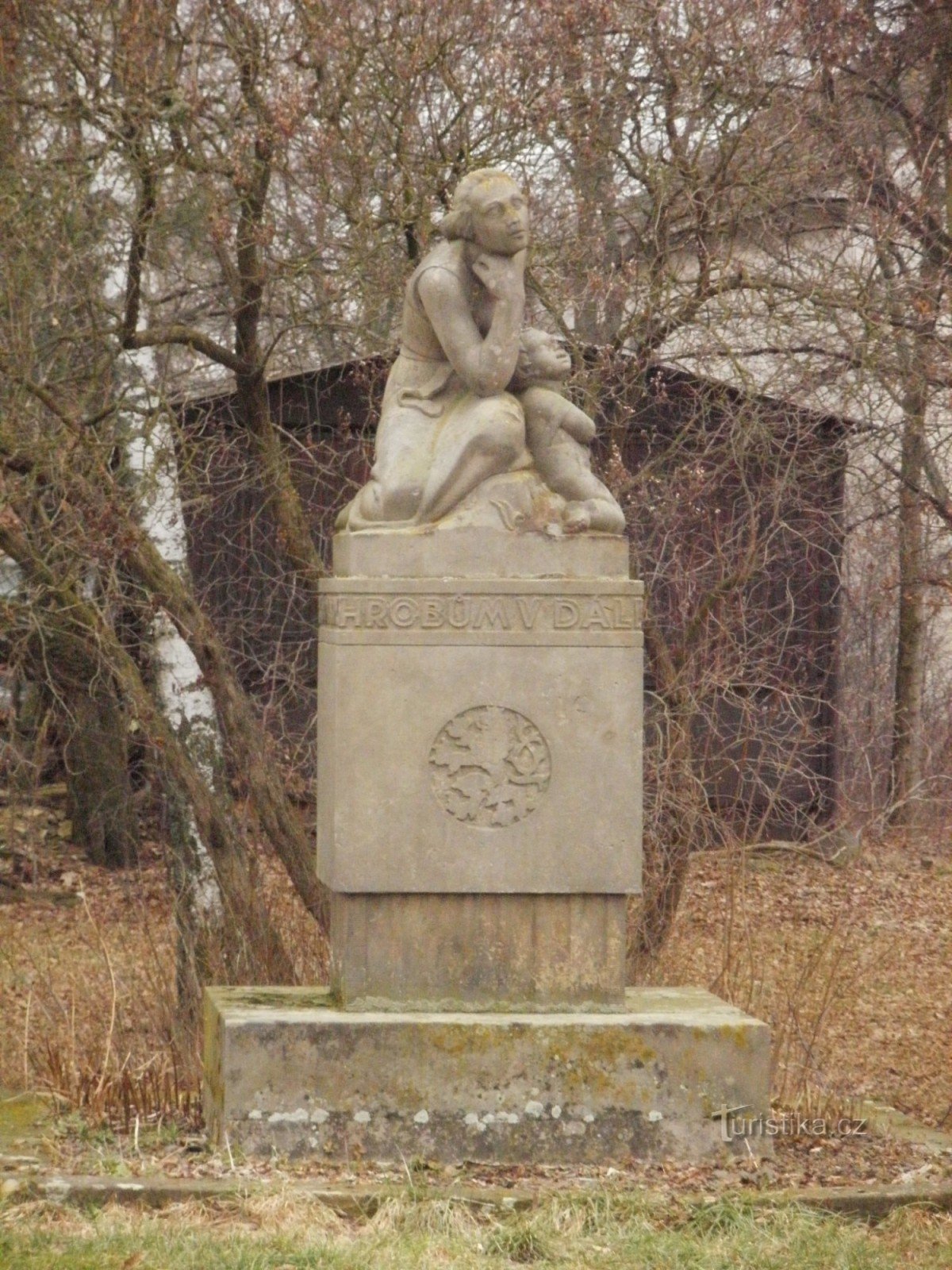 Piletice - monument till offren för 1st St. krig