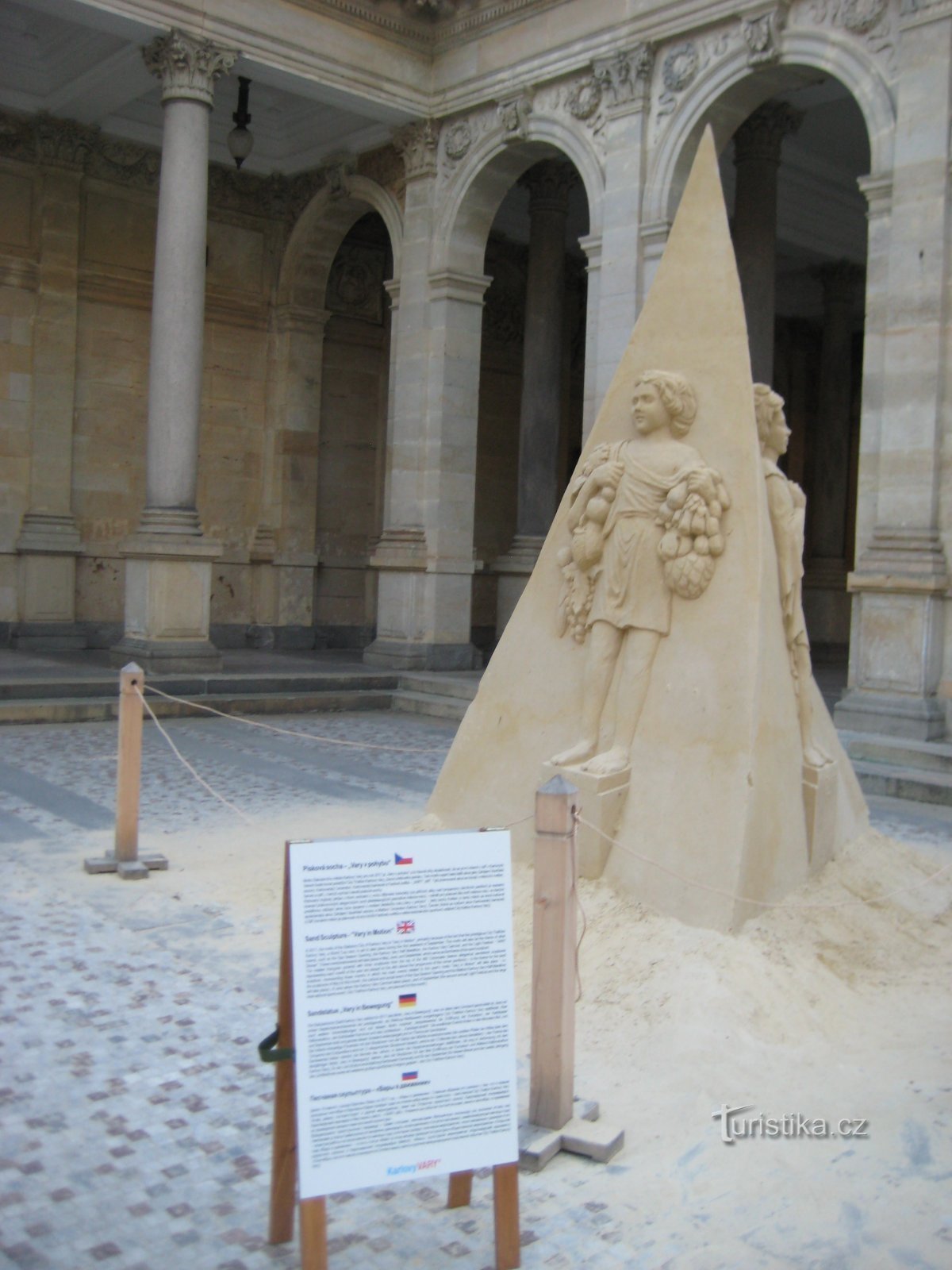 Sand sculpture