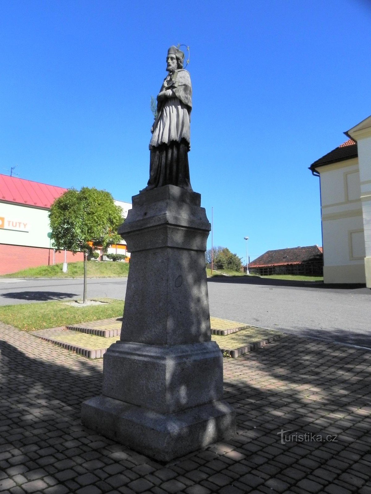 Planice, statue af St. Johannes af Nepomuk
