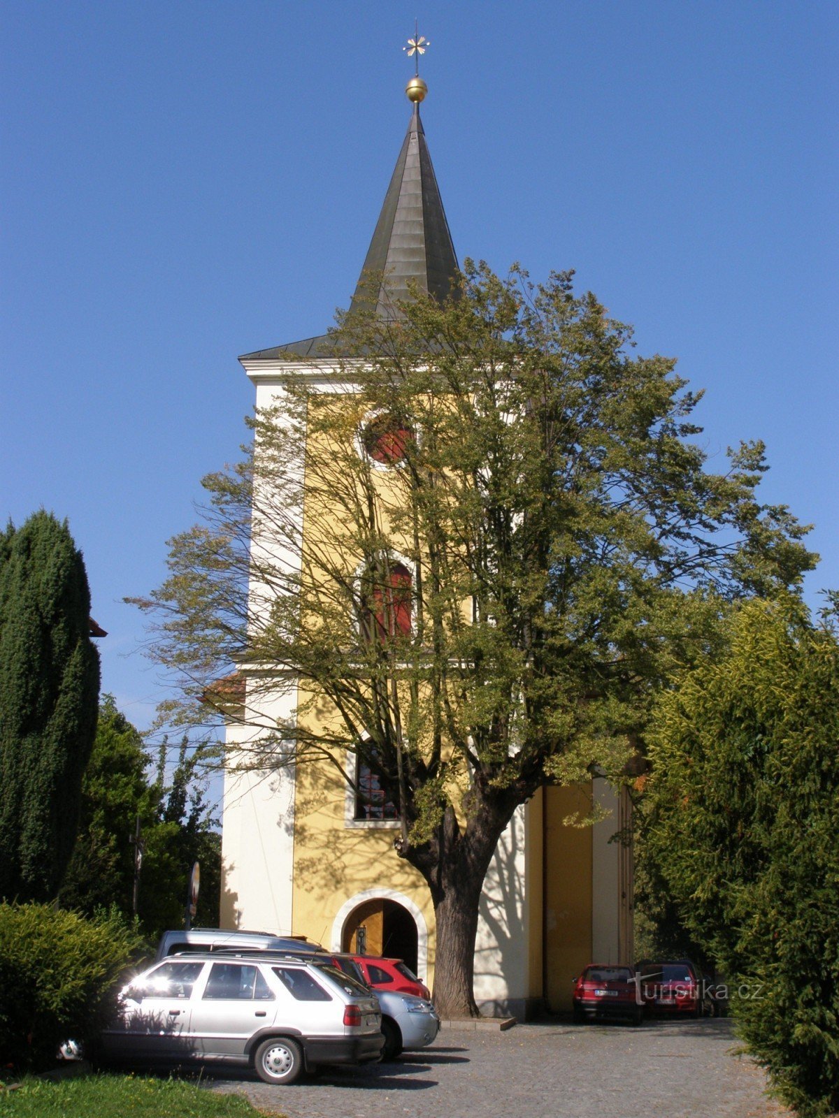 Plotiště nad Labem - Kyrkan St. Peter