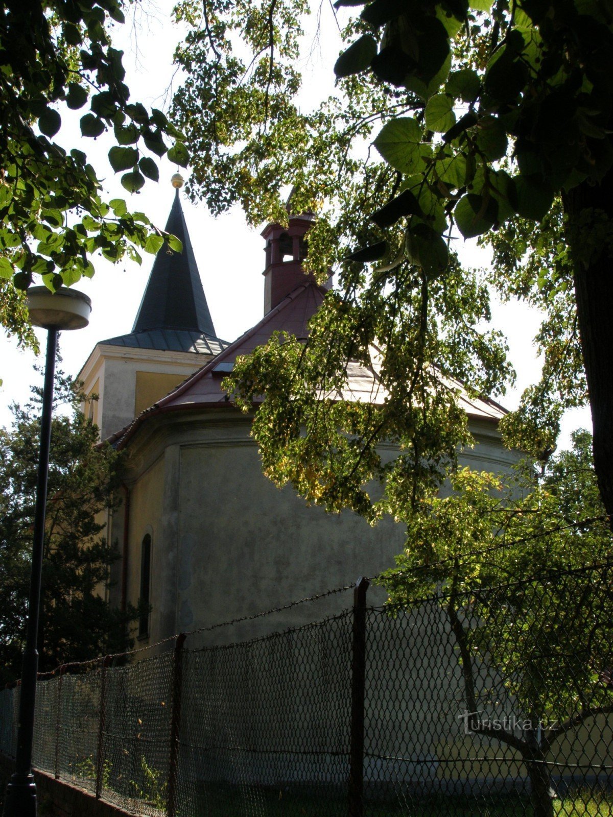 Plotiště nad Labem - Kościół św. Piotr