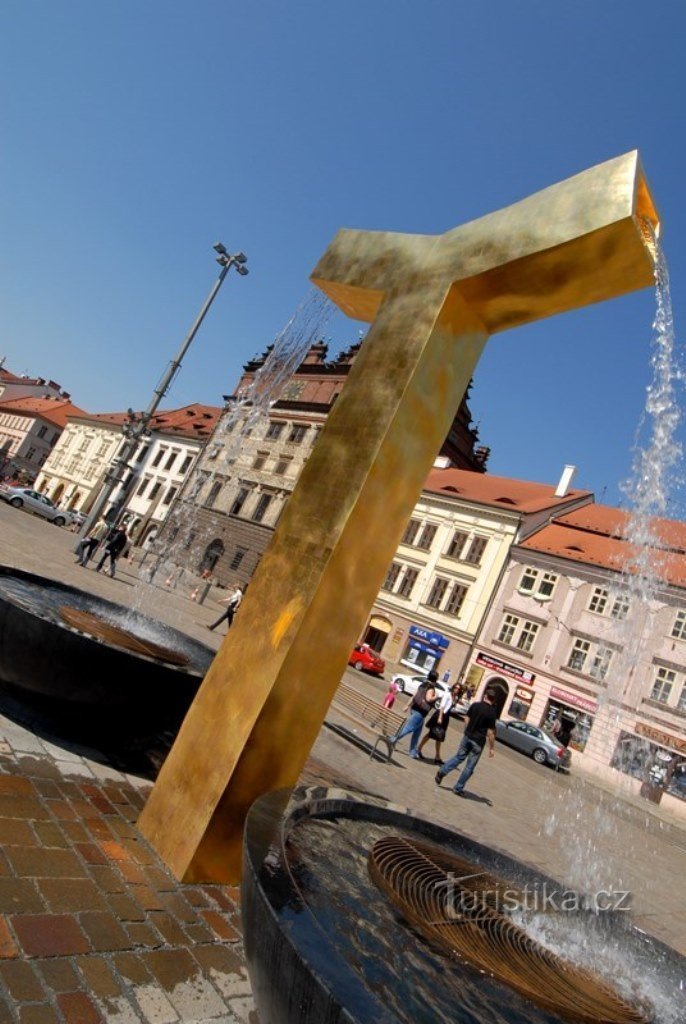 Pilsen - Place de la République ; www.plzen.eu