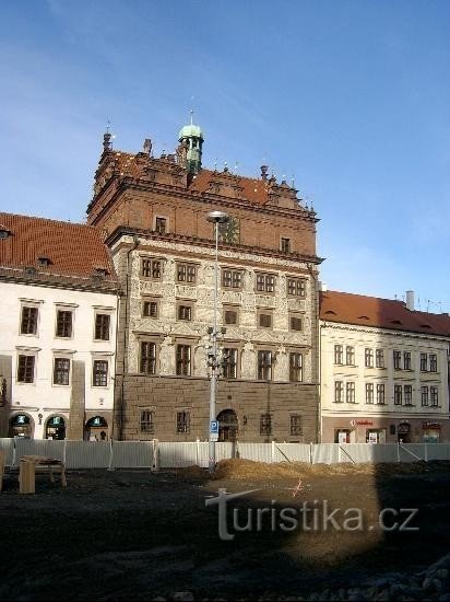 Stadhuis van Pilsen op Náměstí Republiky