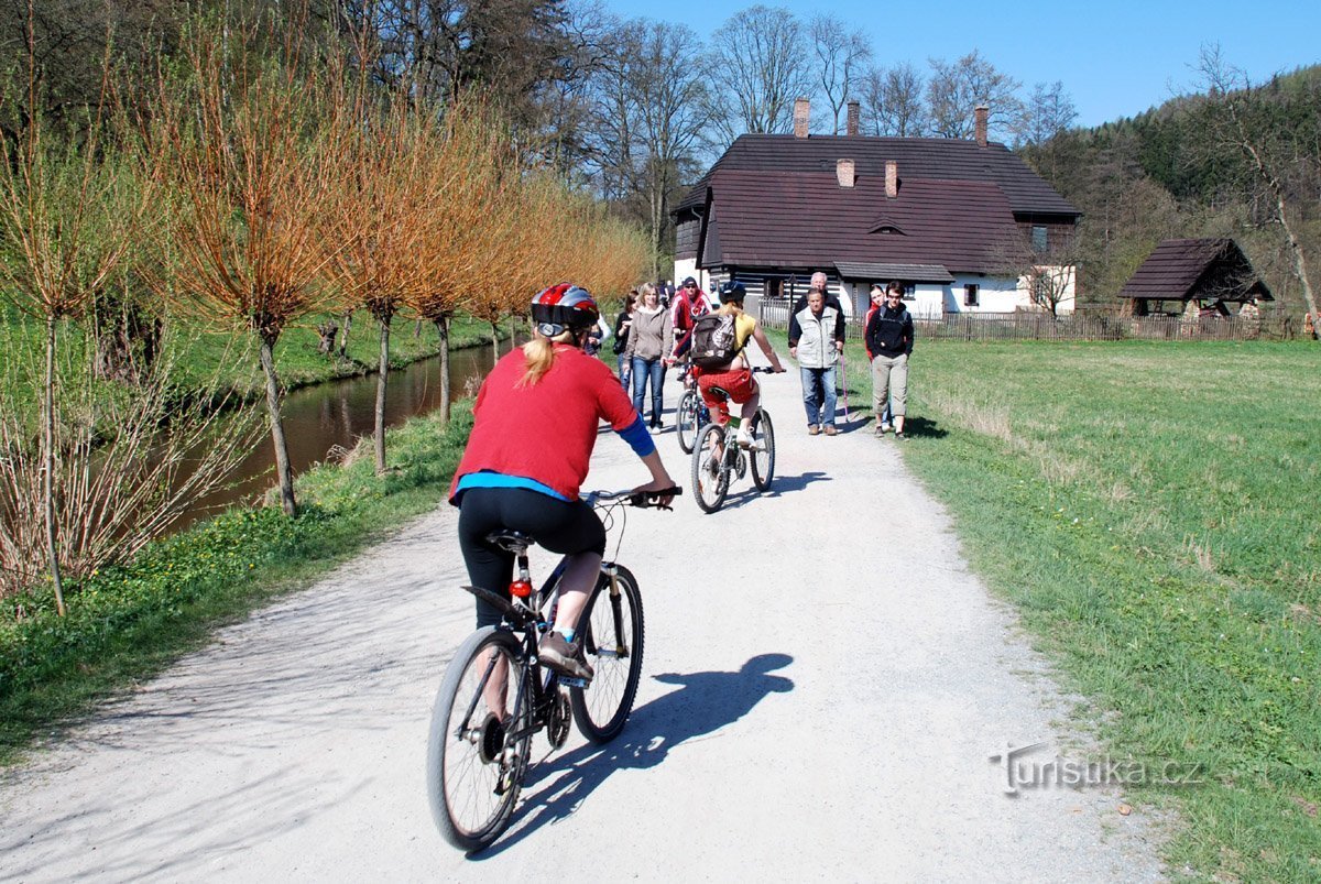 La marche à travers les trois châteaux célébrera la fondation de la Tchécoslovaquie