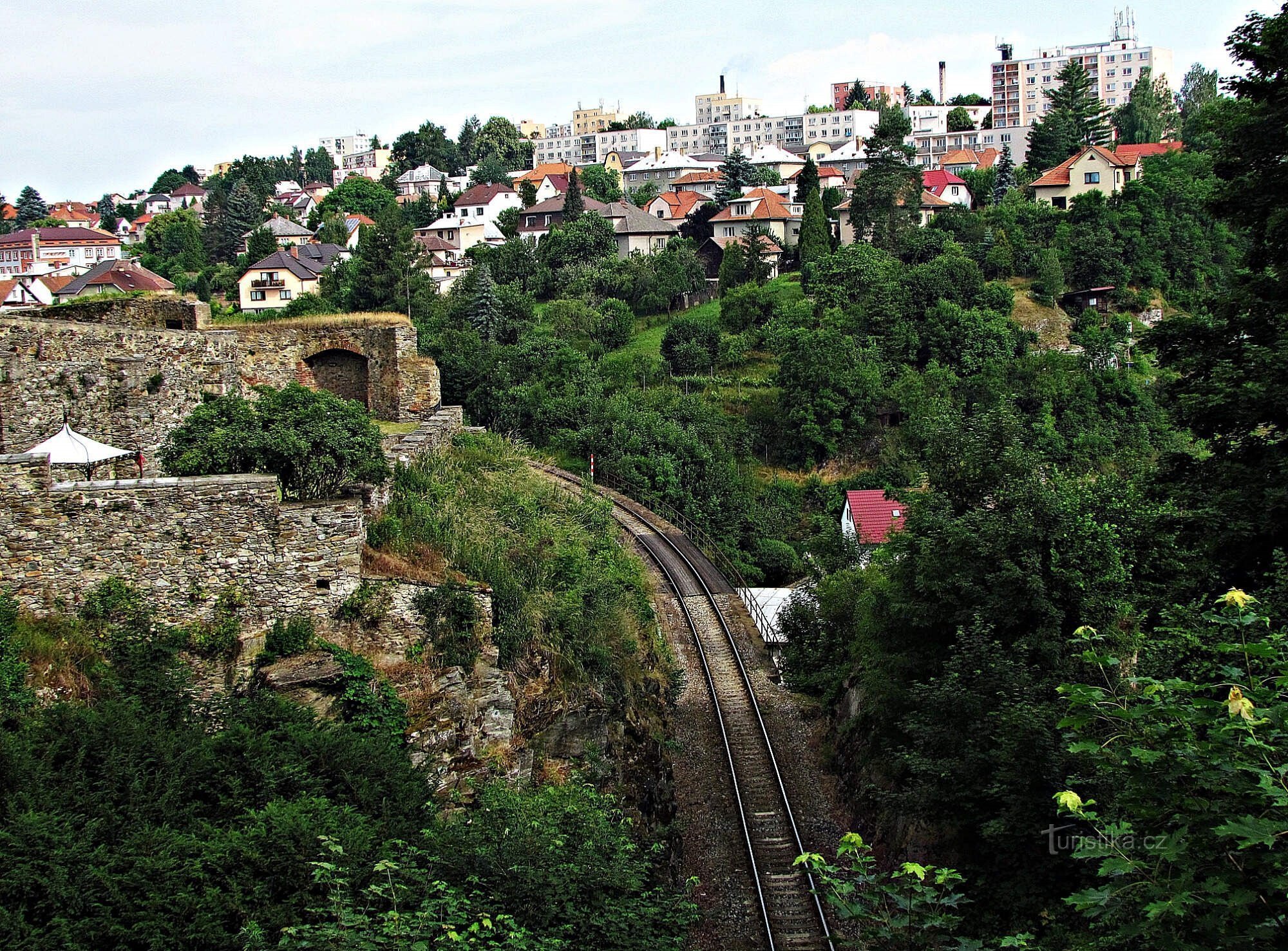 Bajo el castillo de Ledeč