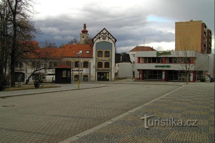 Podbořany: centro cultural en la plaza