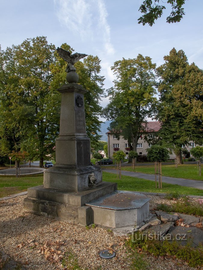 Podlesí (Krumperky) - đài tưởng niệm chiến tranh