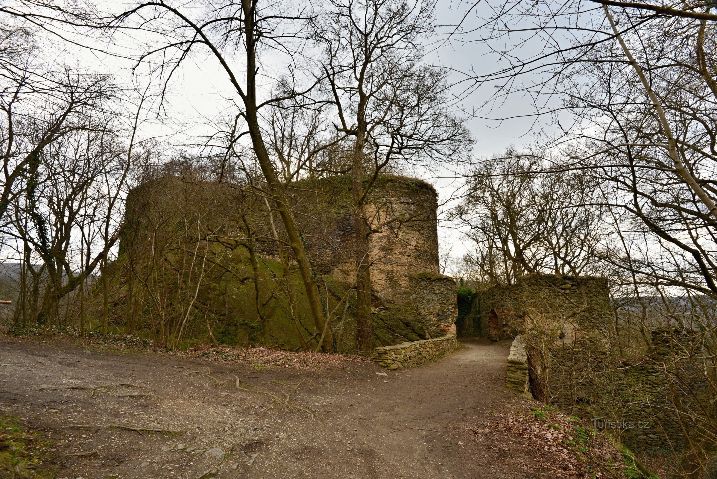 Podyjí - Nový Hrádek near Lukovo