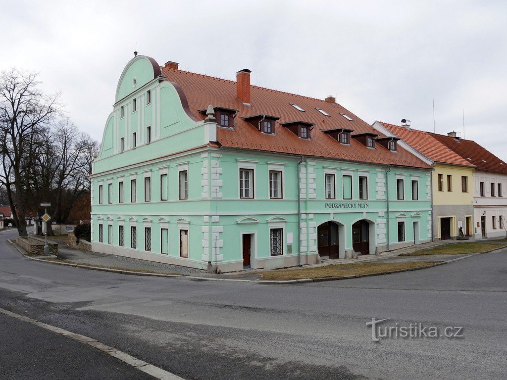 Podzámecký mill ở Horaždovice