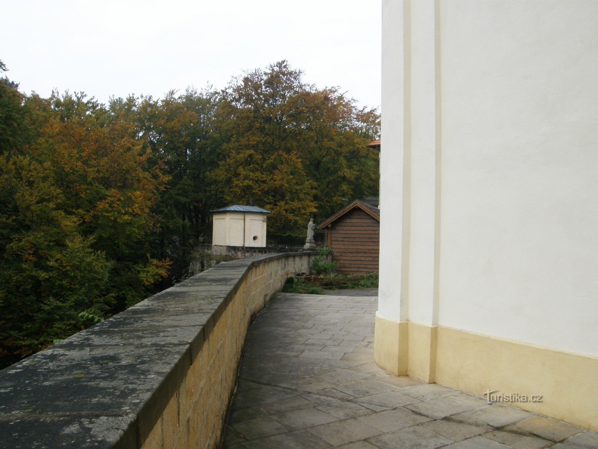 AUTUMN IN THE CZECH PARADISE