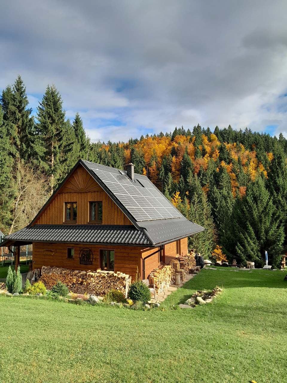 Podzimní pohled, Chalupa ALASKA