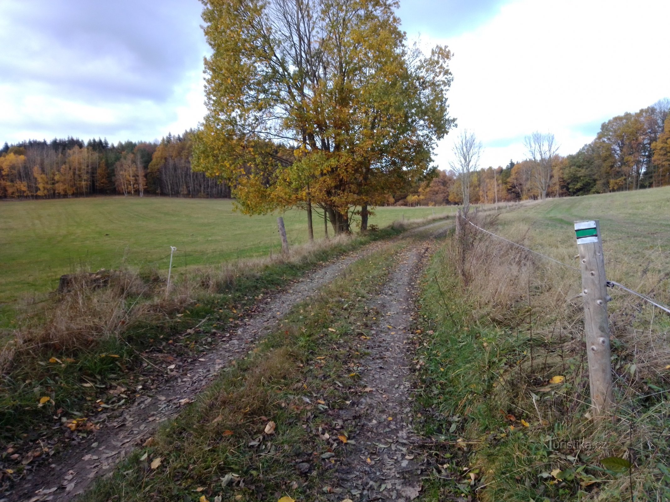 Syksyinen Šluknovsko: Rožanské vrchin ympäristössä