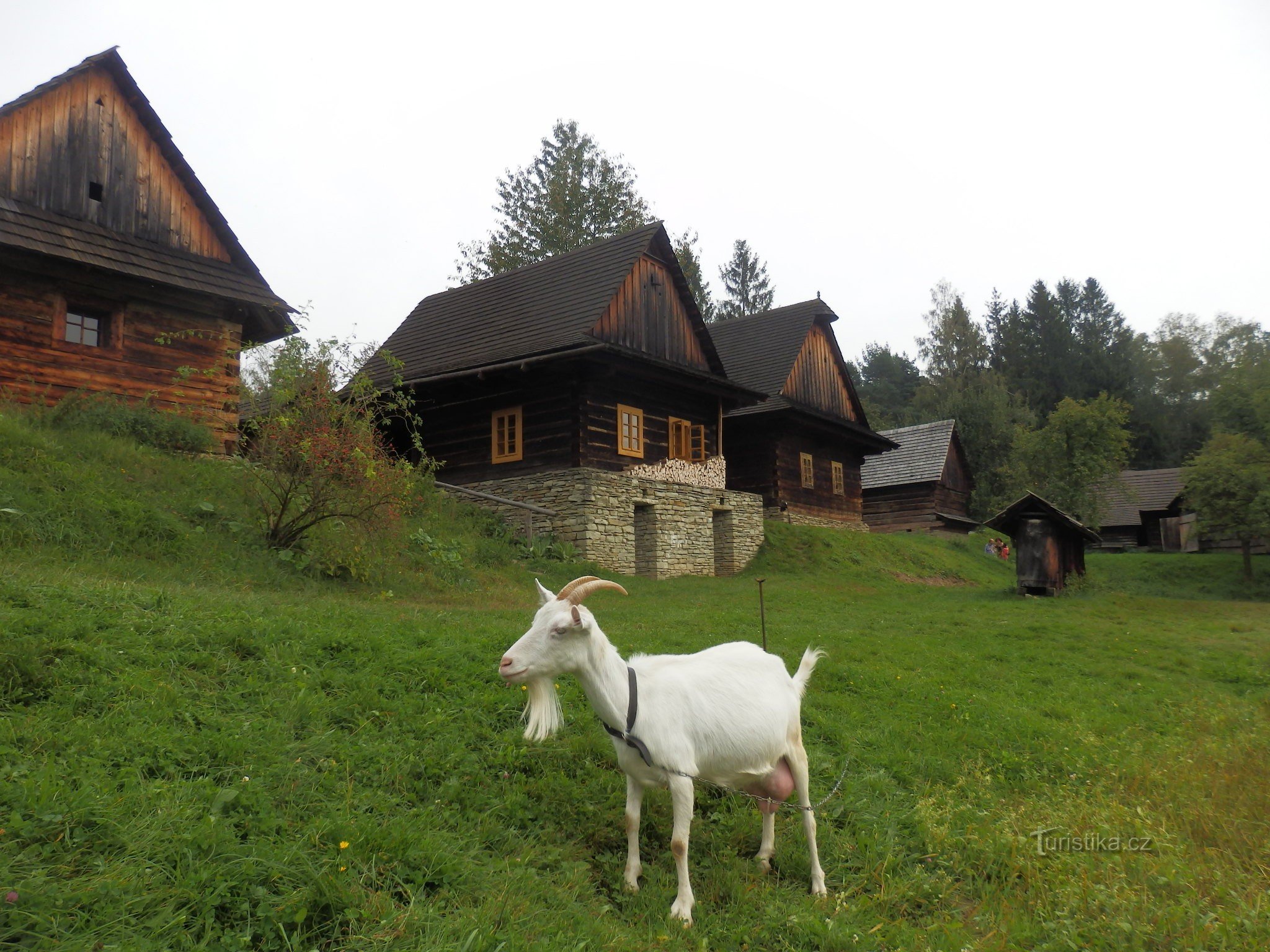 Herbst Valašská dědina - das Beste aus dem Freilichtmuseum Rožnov