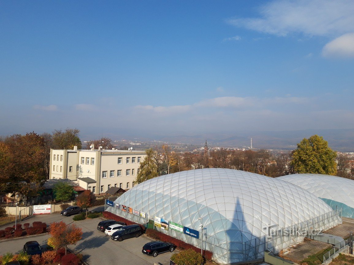 Der märchenhafte Aussichtsturm Letná im Kurort Teplice