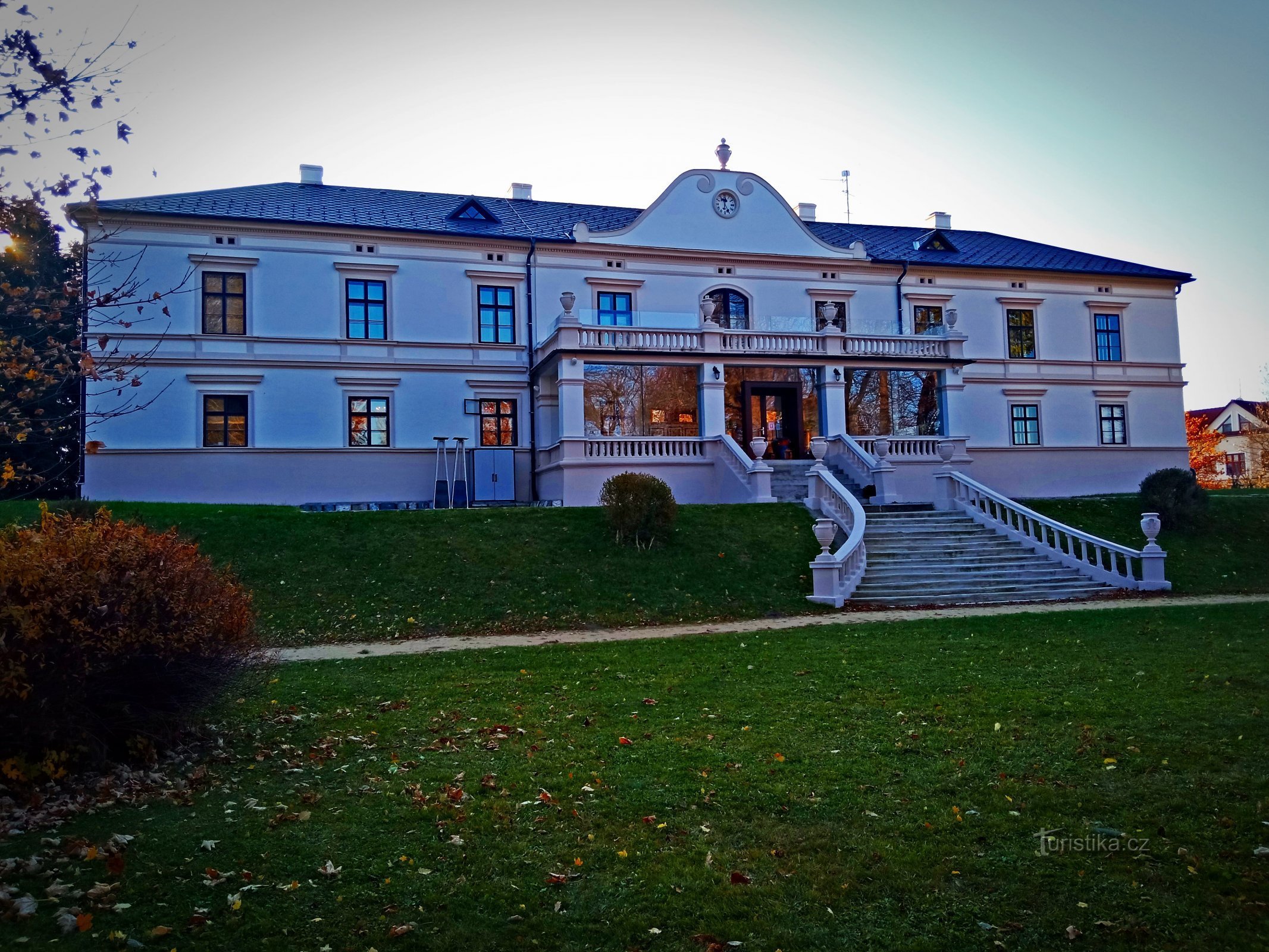 A fairytale surprise - a baroque castle in Slavičín