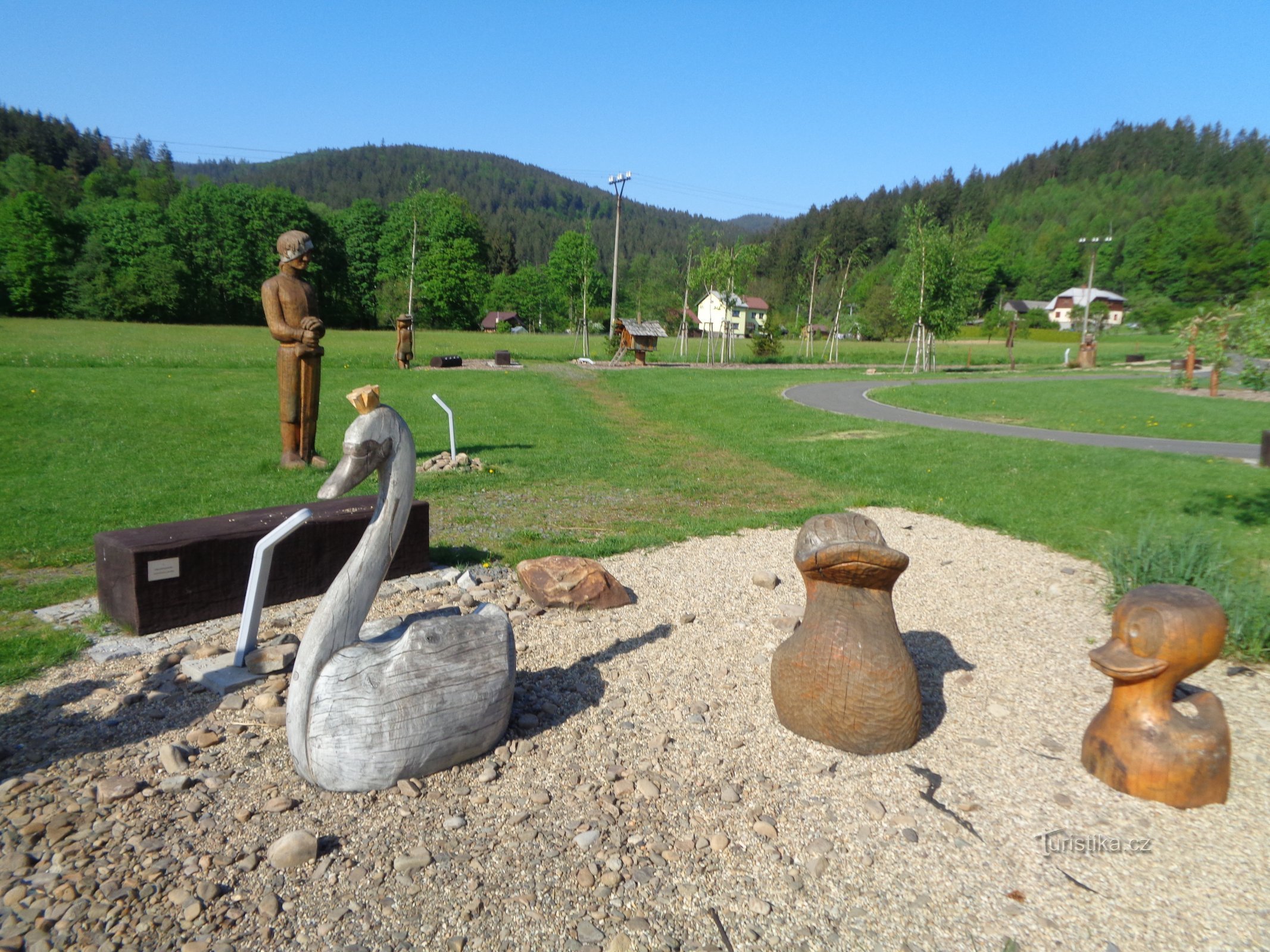 Parc de conte de fées "Nous voyageons à travers l'Europe"