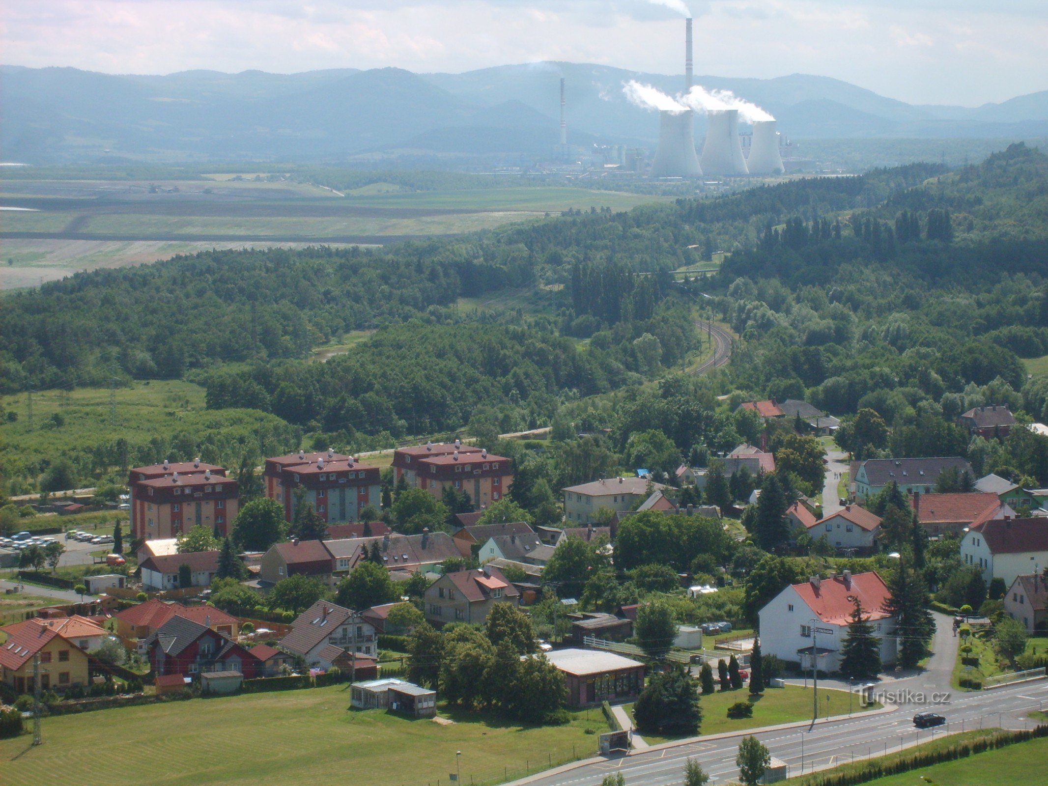 Blick auf das Kraftwerk Pruneřov