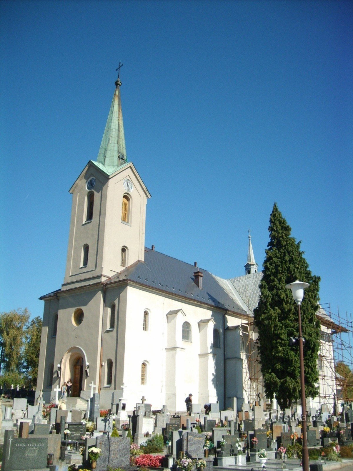 widok na kościół