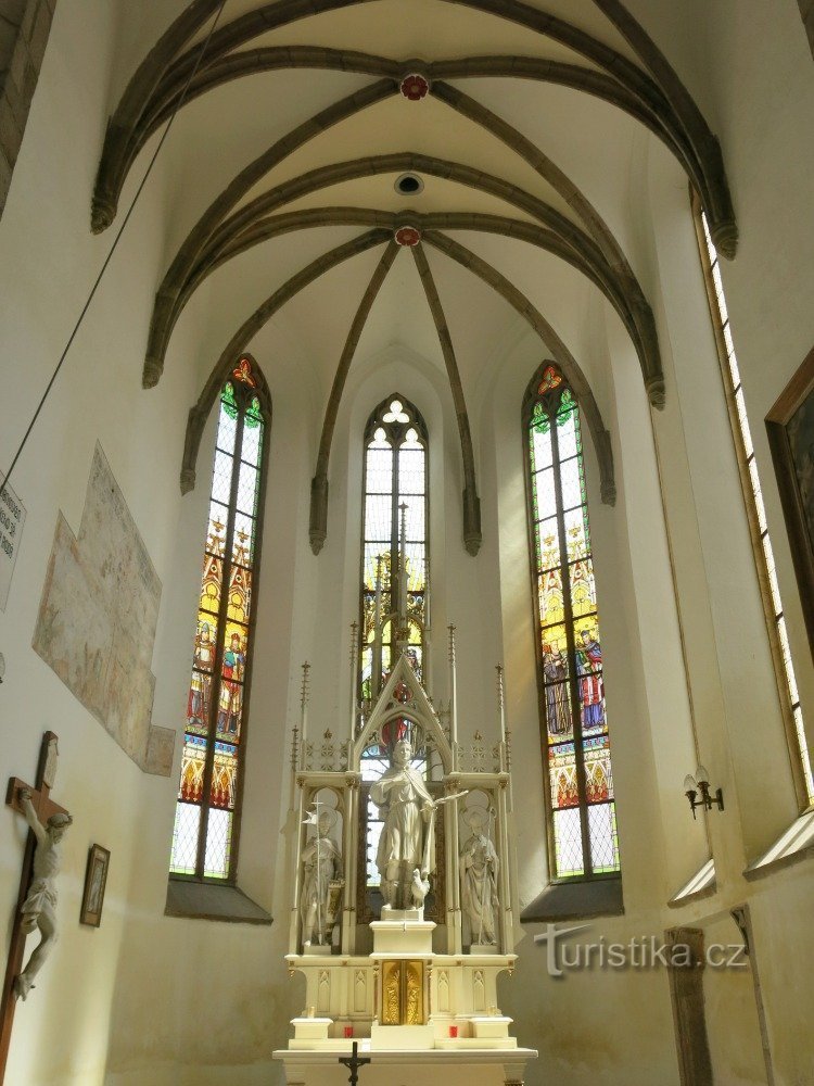 Blick ins Presbyterium