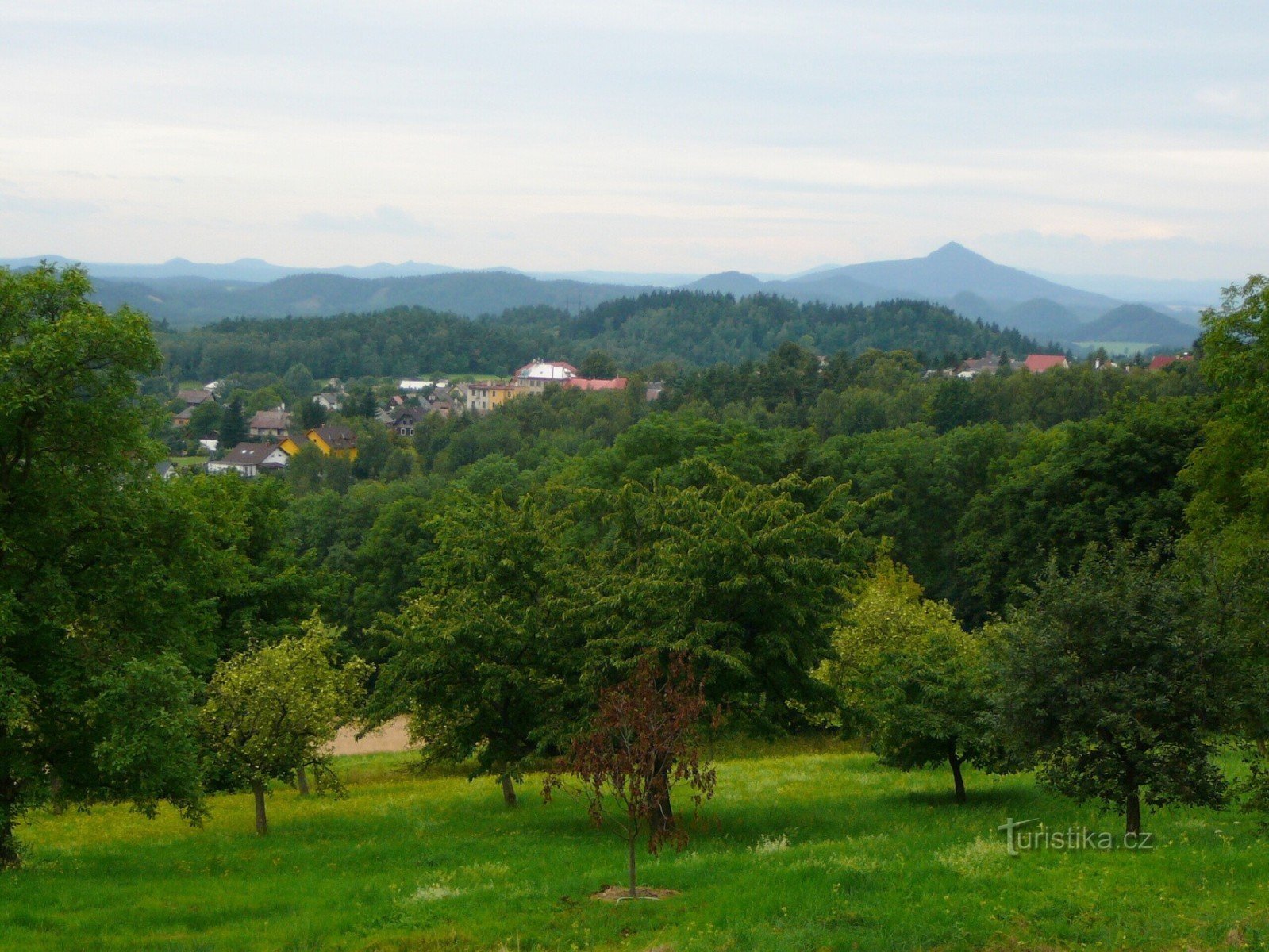 utsikt över Rozstání från Světlá pJ