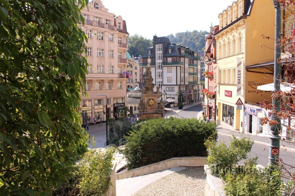 View of the sculpture from Zámecký vrch