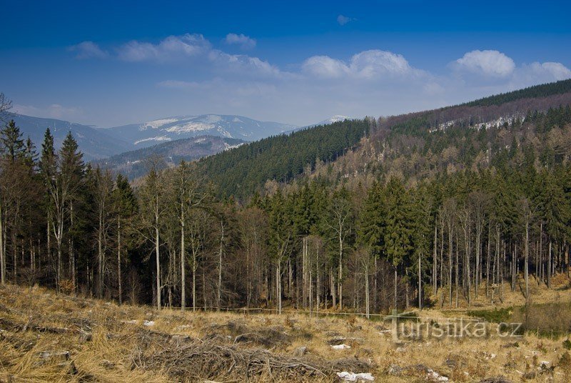 Vista para Vozko e Červená hora