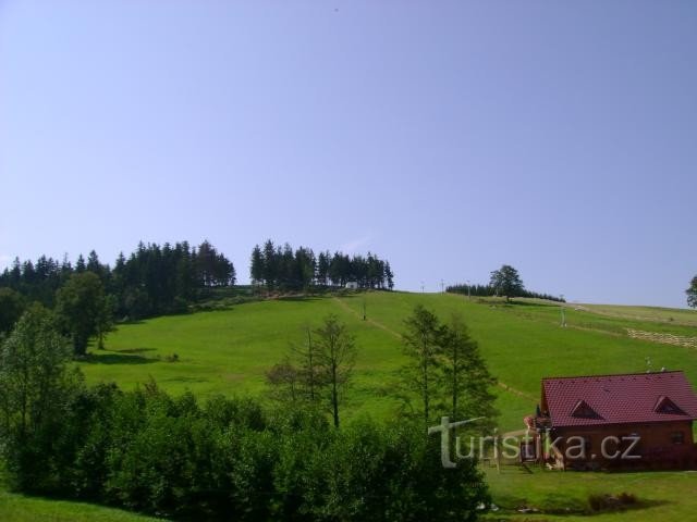 View of the chapel above České Petrovice