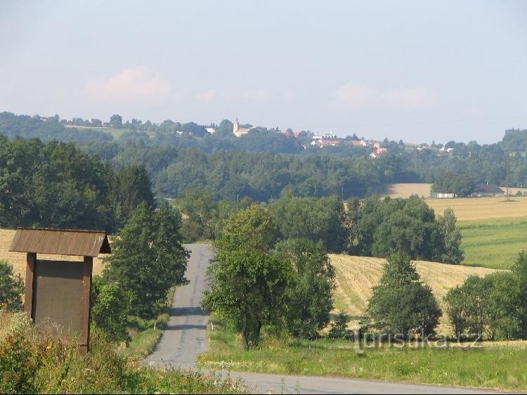 Blick auf Bílov von Pustějov