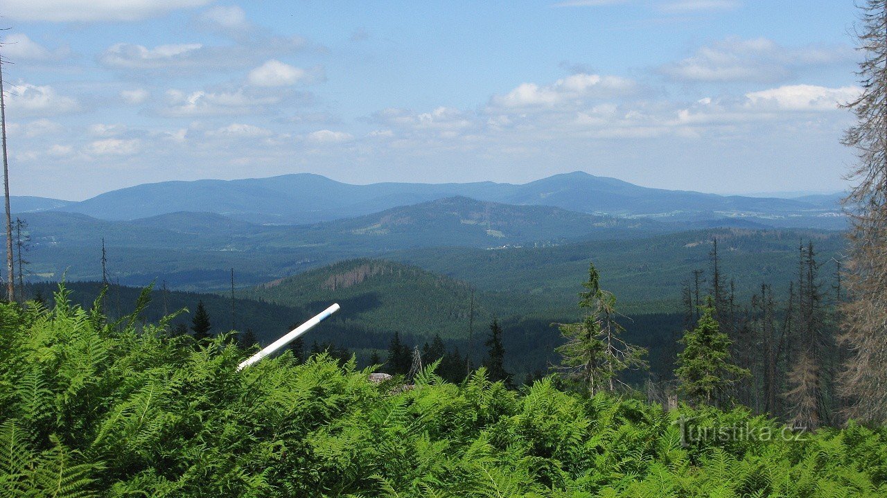 Vista de Boubín e Bobík da fronteira do estado