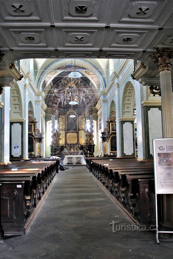 Vista del altar mayor