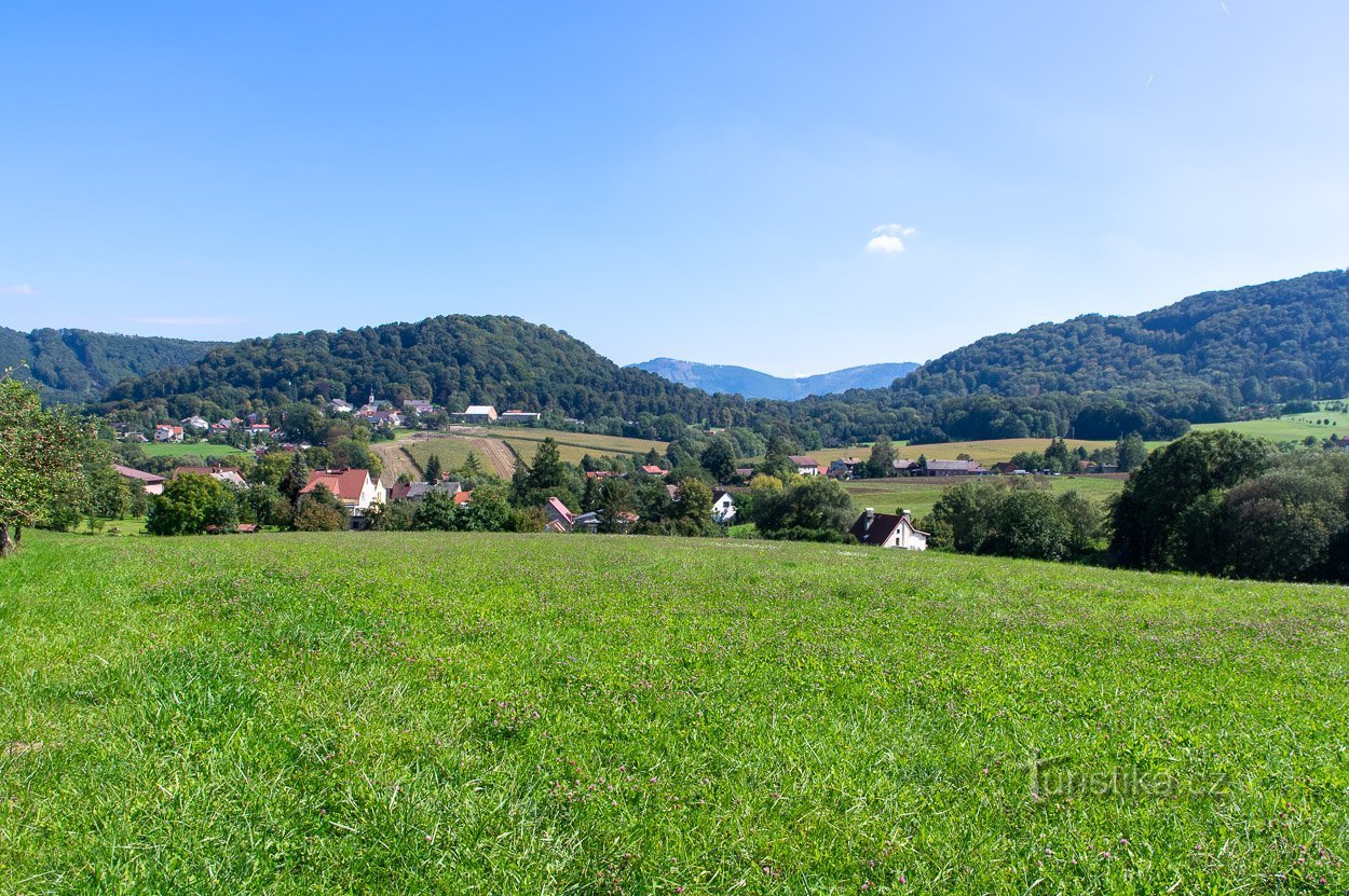 Vue de Hukvaldy et Horní Sklenov