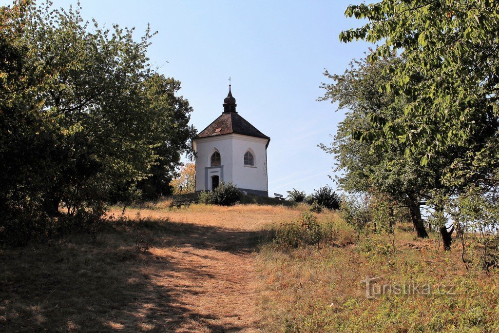 Gezicht op de kapel vanuit het noorden