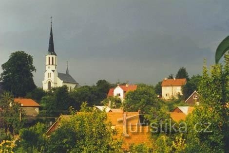 widok na kościół