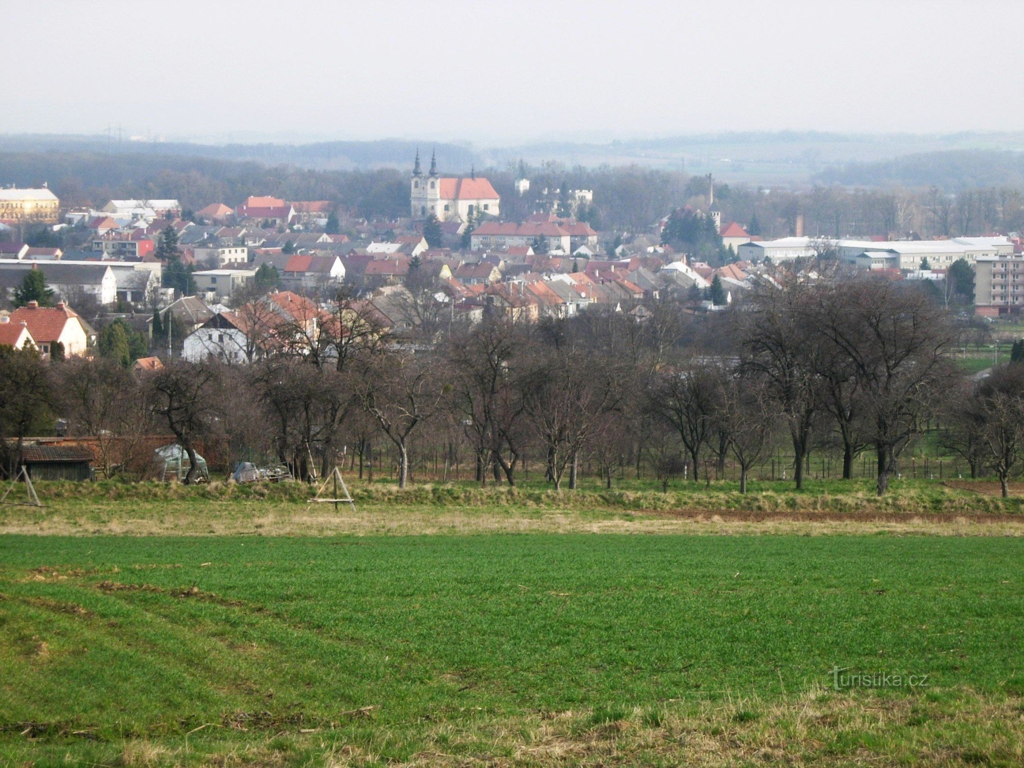 Vue de Kvasice depuis le sommet de Jama