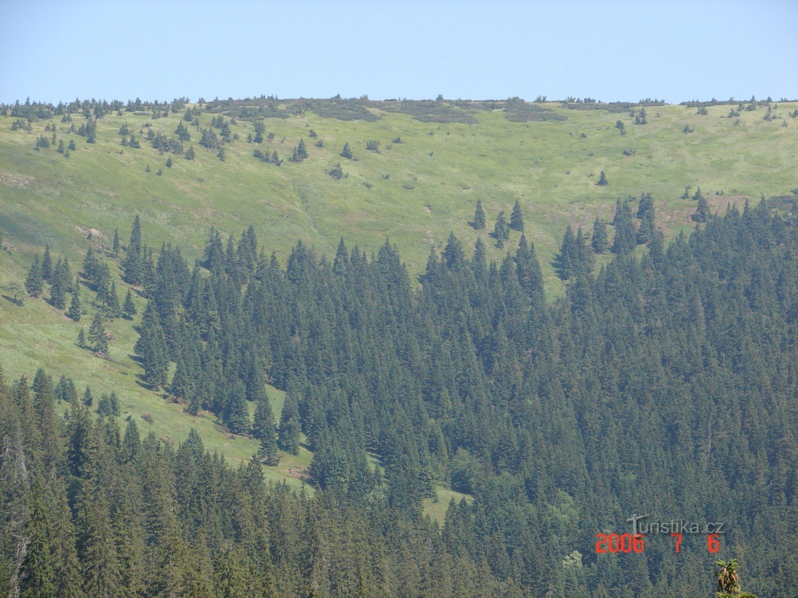 Schon auf halber Strecke öffnet sich der Blick auf die Mala Kotlina.