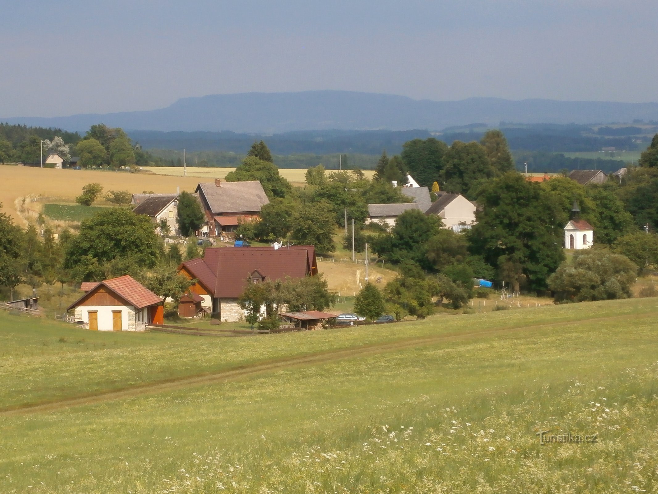 Blick auf Mečov