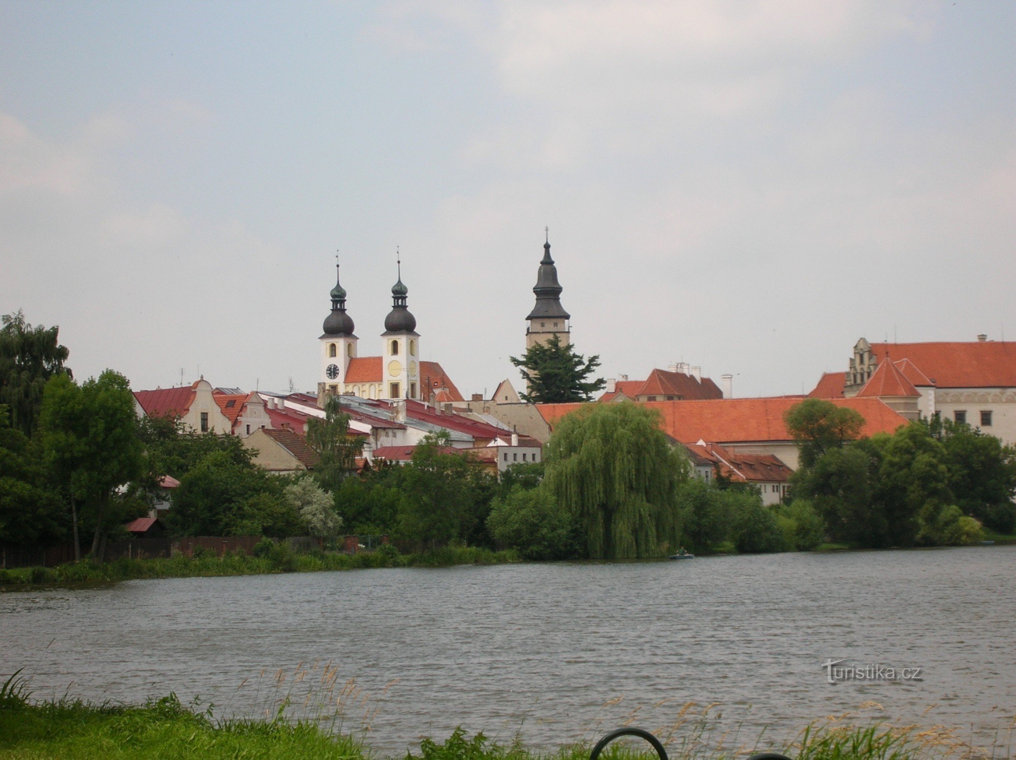 Utsikt över staden Telč