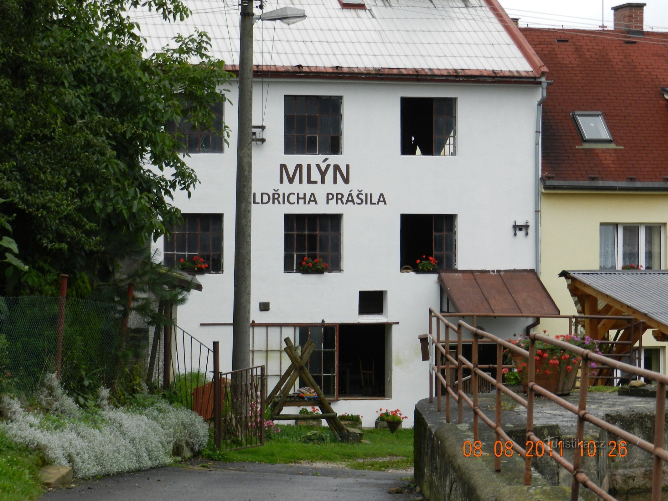 pohled na mlýn